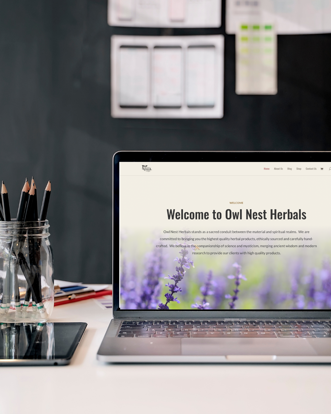 Social Media Mock up (Instagram Post (45))-4